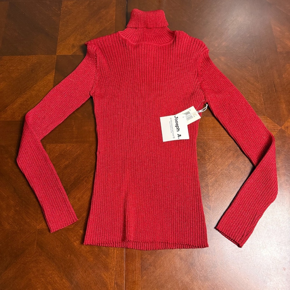 Joseph A Turtleneck Sweater Women's Size Large‎ red